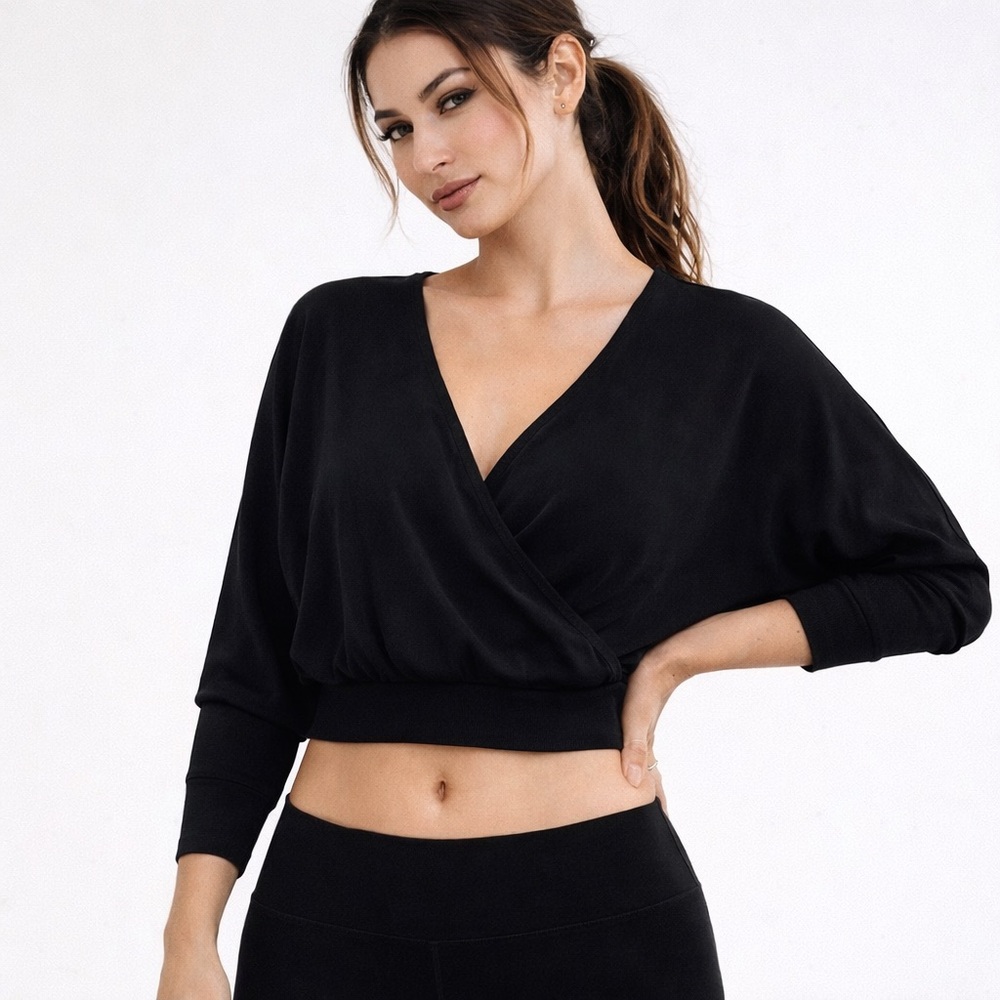 Aritzia Talula Babaton Black Wrap Top